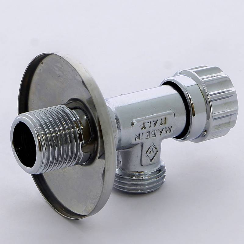 Вентиль угловой запорный Bugatti MINNESOTA 1/2 x 1/2 с розеткой хром 8600007