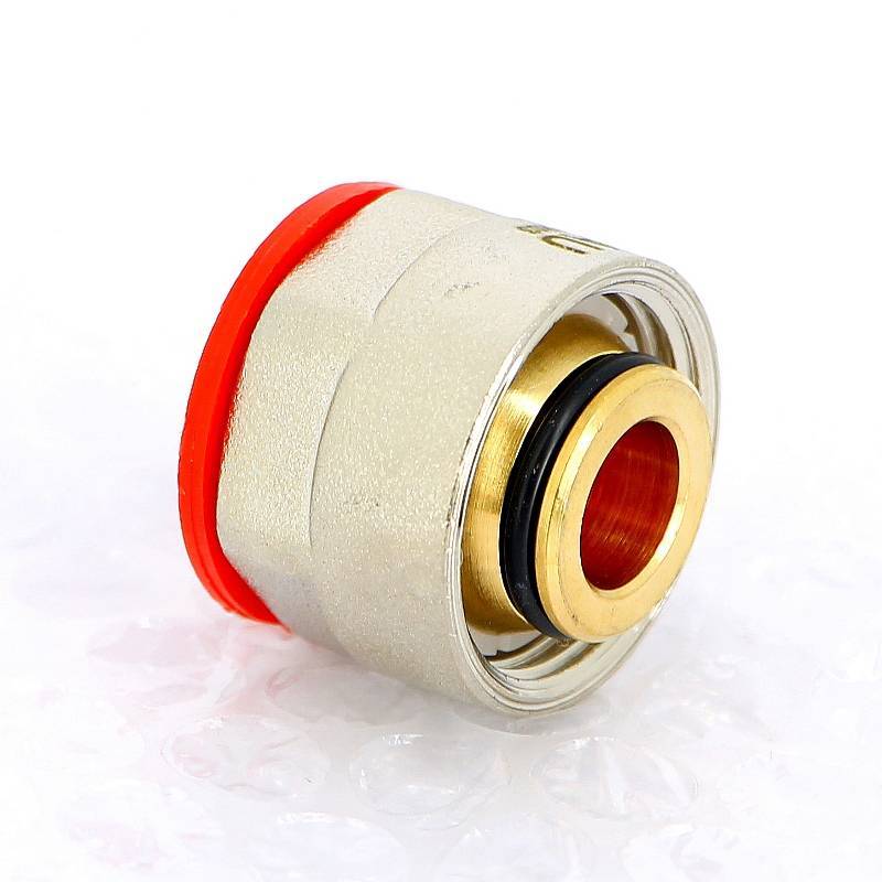 Соединитель обжимной REHAU RAUTHERM S 20x2.0 мм - 3/4 EK никелированный 250617