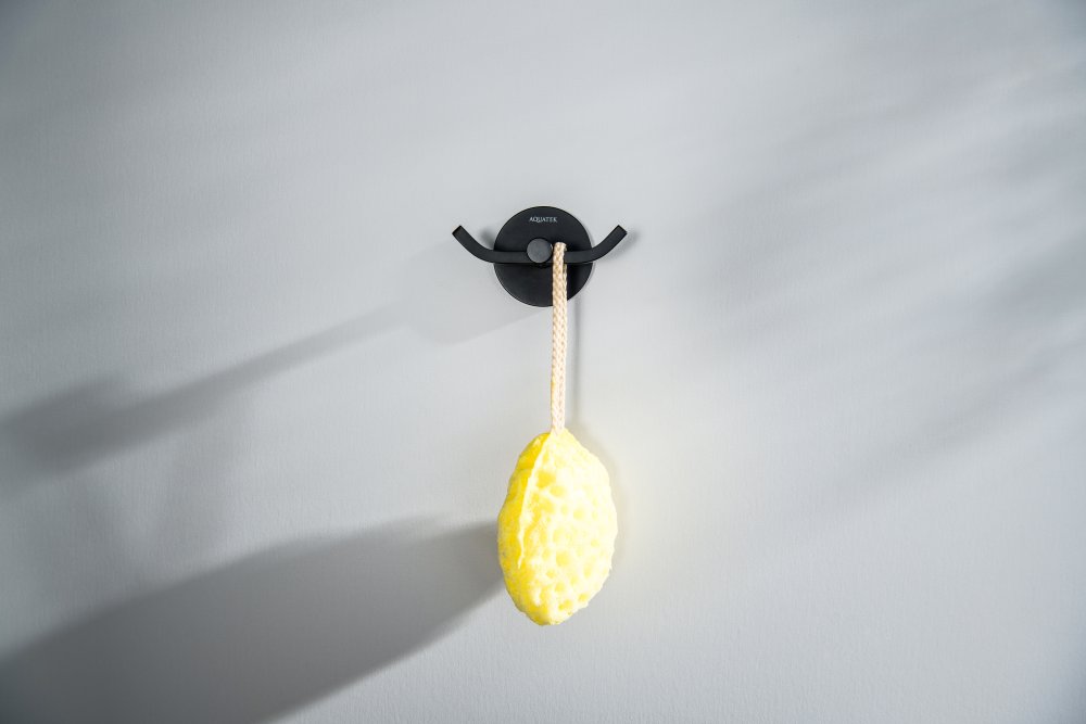 Крючок двойной Aquanet Бетта матовый черный AQ4602MB