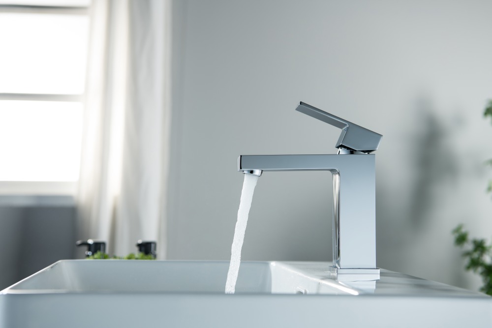 Смеситель для раковины Aquanet Либра 114 мм без донного клапана AQ1610CR