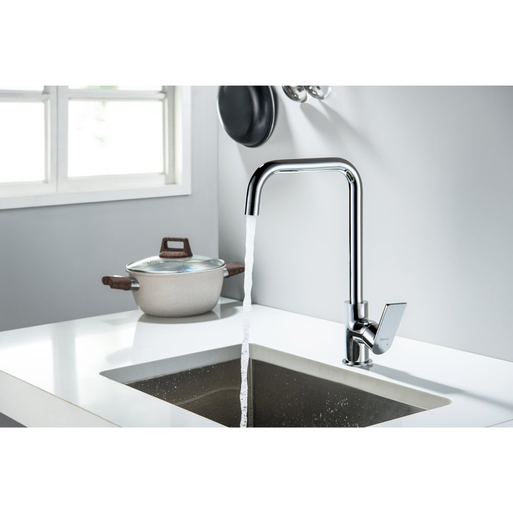 Смеситель для кухни Aquanet ЛИРА хром AQ1480CR