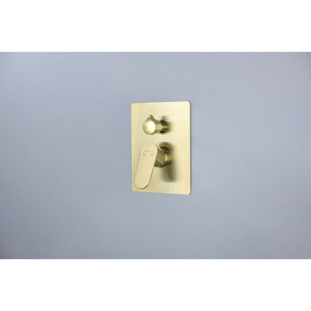 Смеситель для ванны Aquanet Oberon скрытого монтажа 2 режима шлифованное золото AQ1246BG