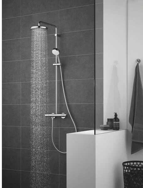 Душевая система GROHE Tempesta Cosmopolitan 210 с термостатическим смесителем хром 27922001