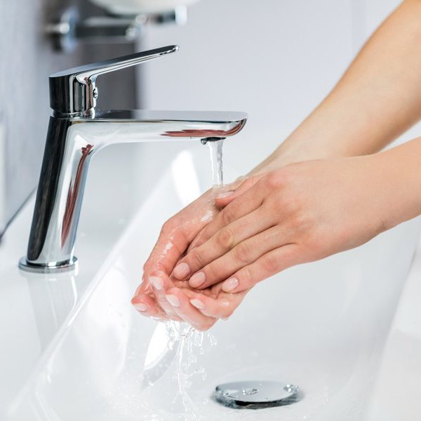 Смеситель для умывальника RAVAK Classic CL 011.00 с донным клапаном X070081