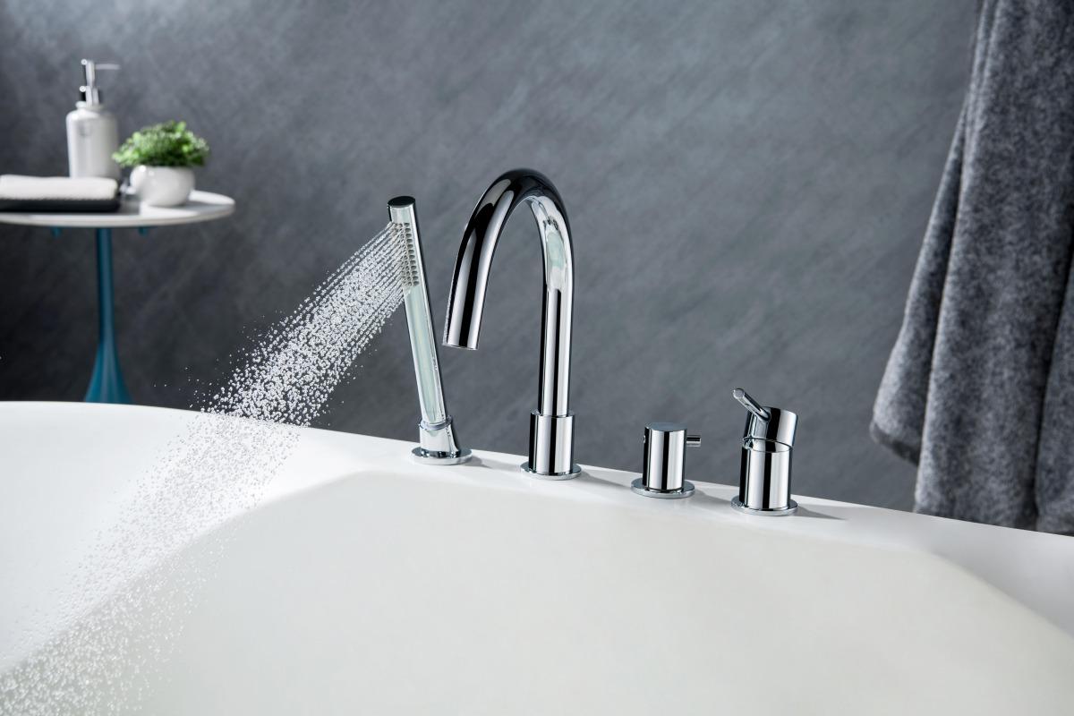 Смеситель на борт ванны Aquanet Европа на 4 отверстия хром AQ1348CR