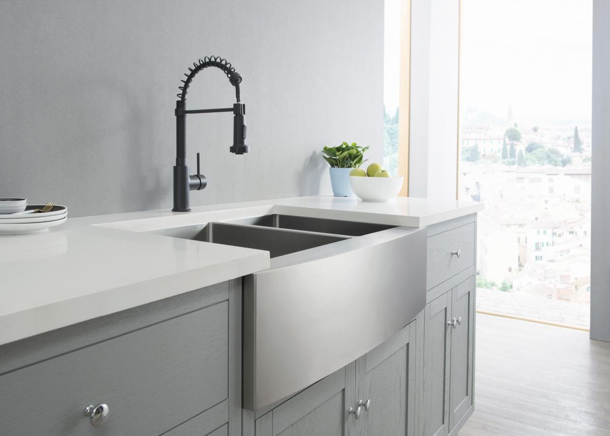 Смеситель для кухни Aquanet Европа профессиональный 2 jet матовый черный AQ1387MB