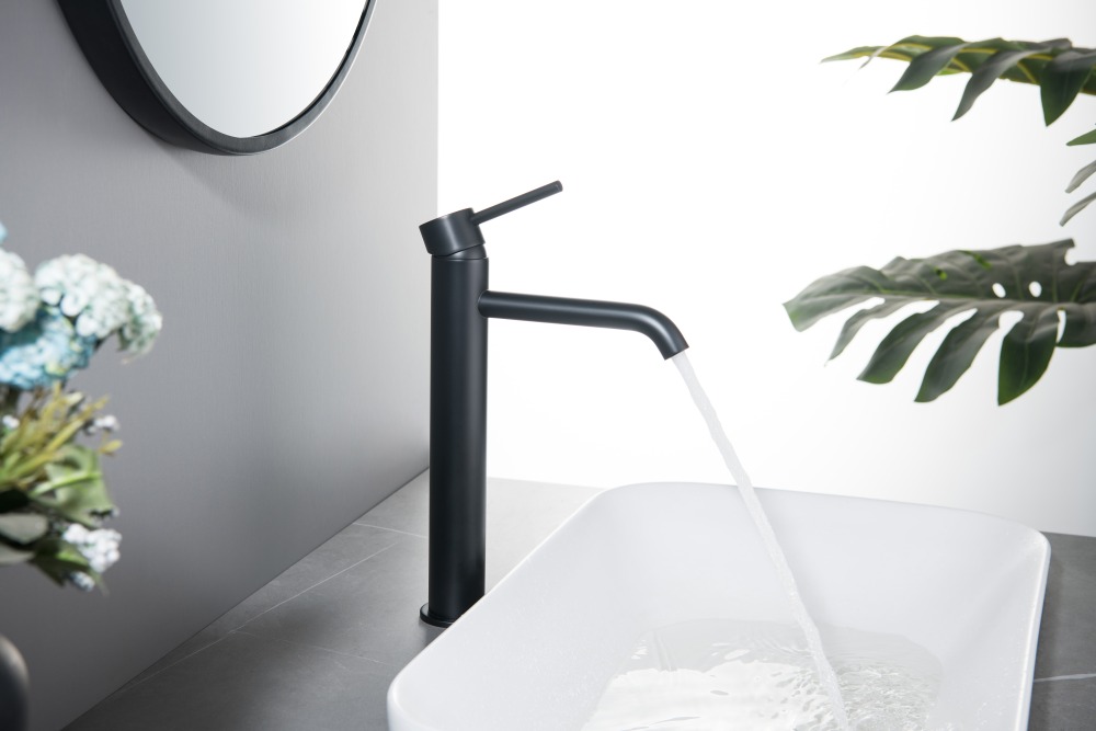 Смеситель для раковины высокий Aquanet Europa 215 мм без донного клапана матовый черный AQ1304MB