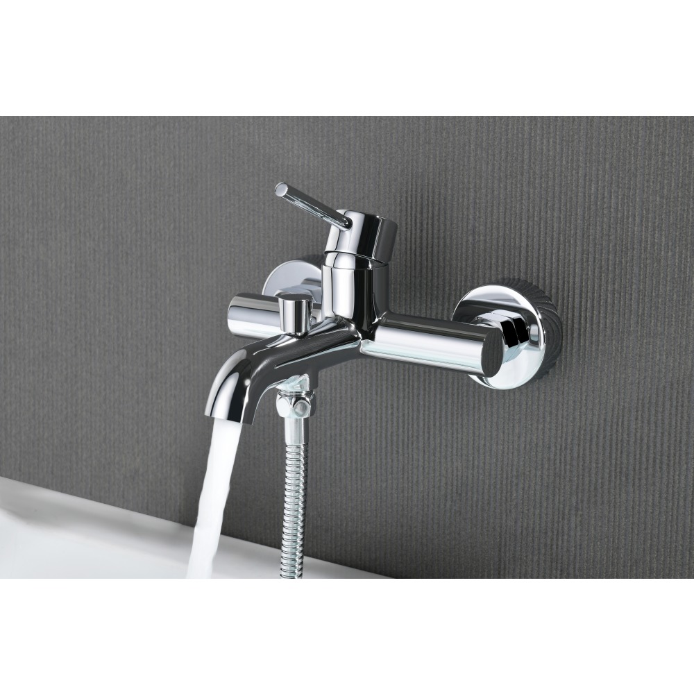 Смеситель для ванны Aquanet Европа AQ1340CR хром AQ1340CR