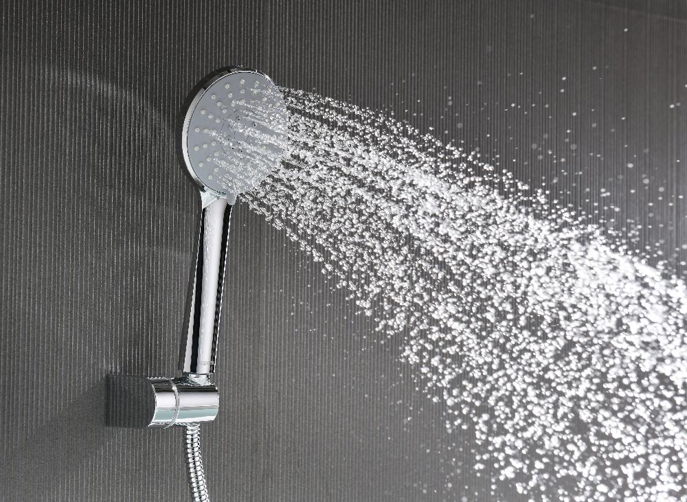 Смеситель для ванны с душевым набором Aquanet ЛИРА 3jet хром AQ1449CR