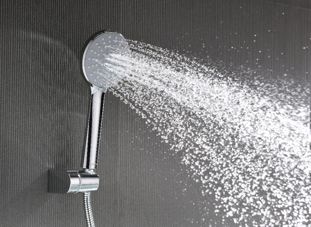 Смеситель для ванны с душевым набором Aquanet ЛИРА 3jet хром AQ1449CR