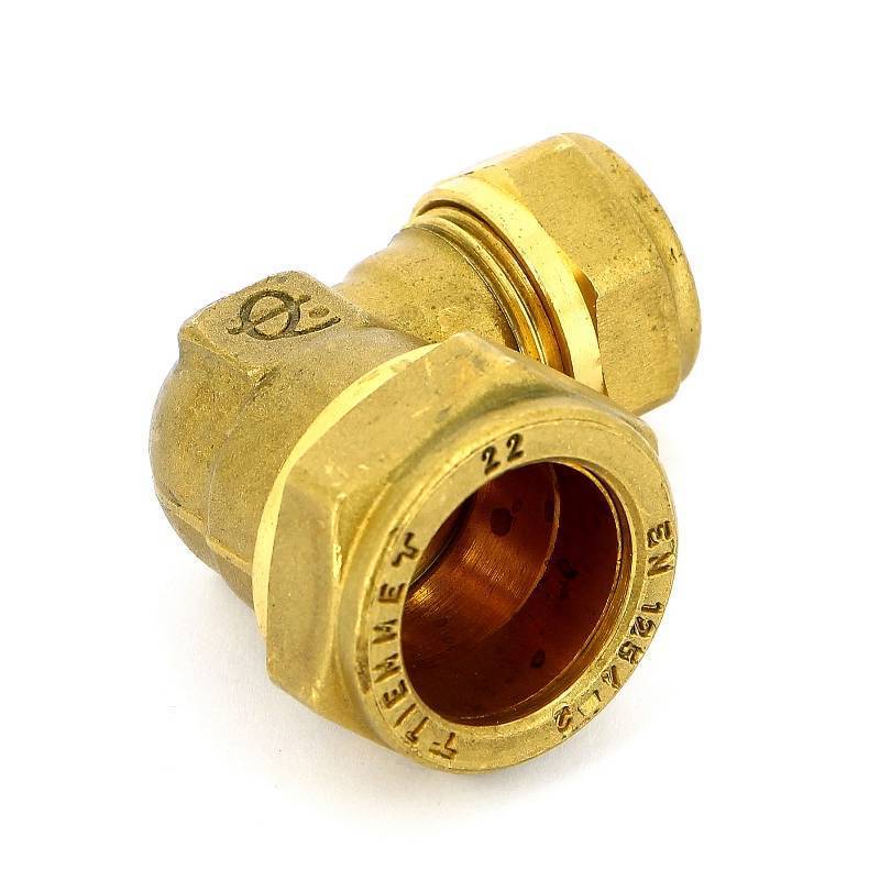 Угол обжимной Tiemme 22х15 мм 1000054