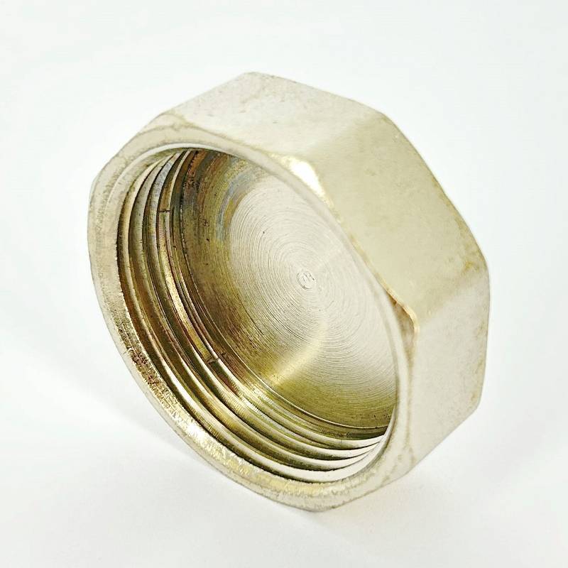 Заглушка латунная LD Pride 1 1/4 ВР никелированная 67.504.32