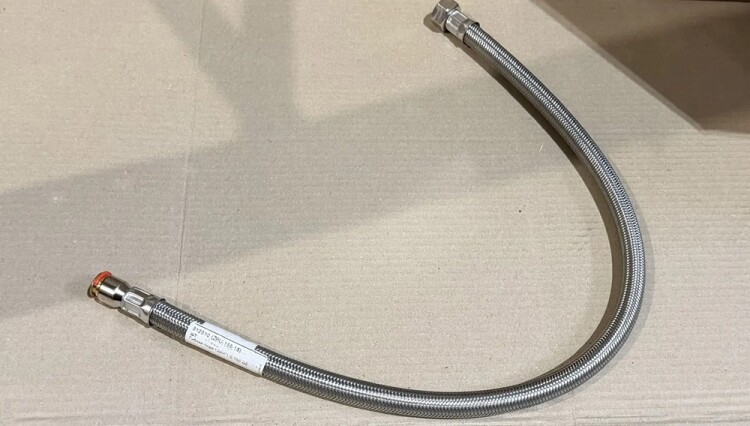 Гибкая подводка Hansgrohe 12 мм x 1/2 750 мм 512510ZRU15518