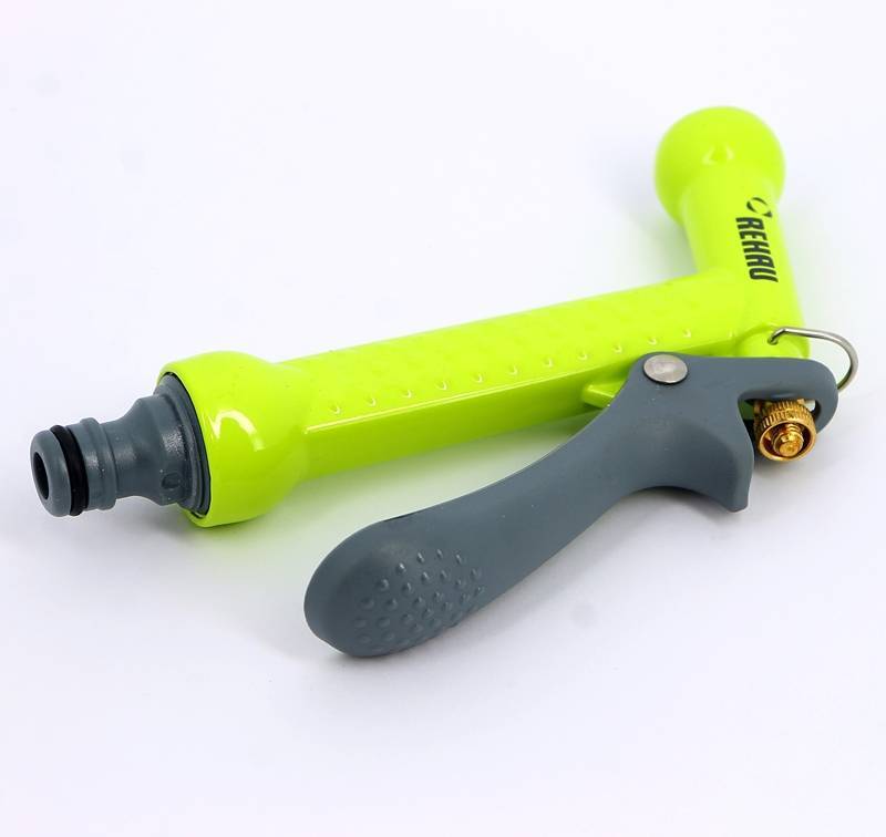 Наконечник для полива REHAU регулируемый 247228