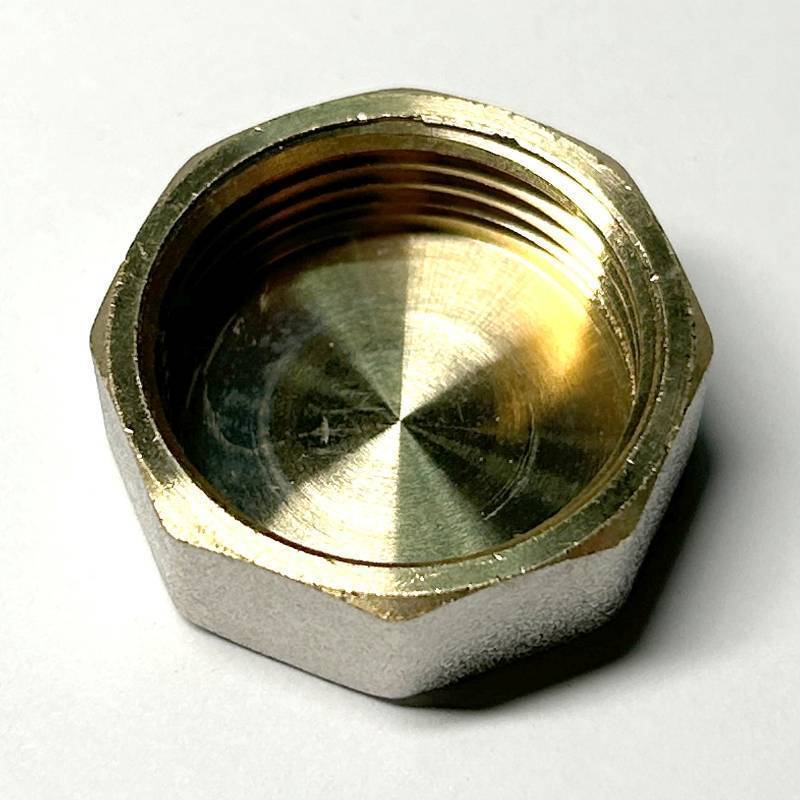 Заглушка с внутренней резьбой General Fittings 3/4 никелированная 637N3001