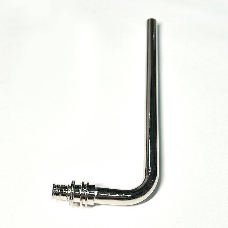 Угольник с трубкой аксиальный Uni-Fitt 16х15 мм L=250 мм 757G6152