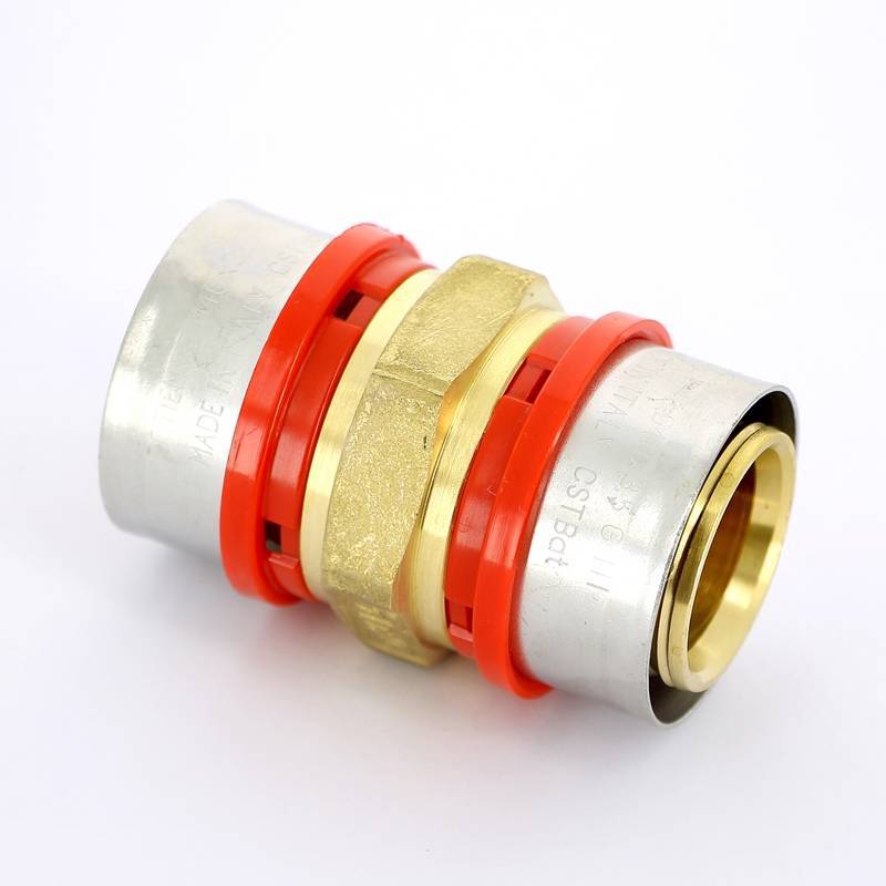 Муфта пресс Tiemme 40x40 мм 1650059