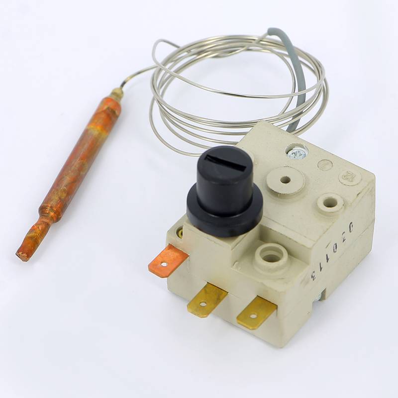 Термостат предохранительный капиллярный Emmeti трубка 1000 мм 02018095