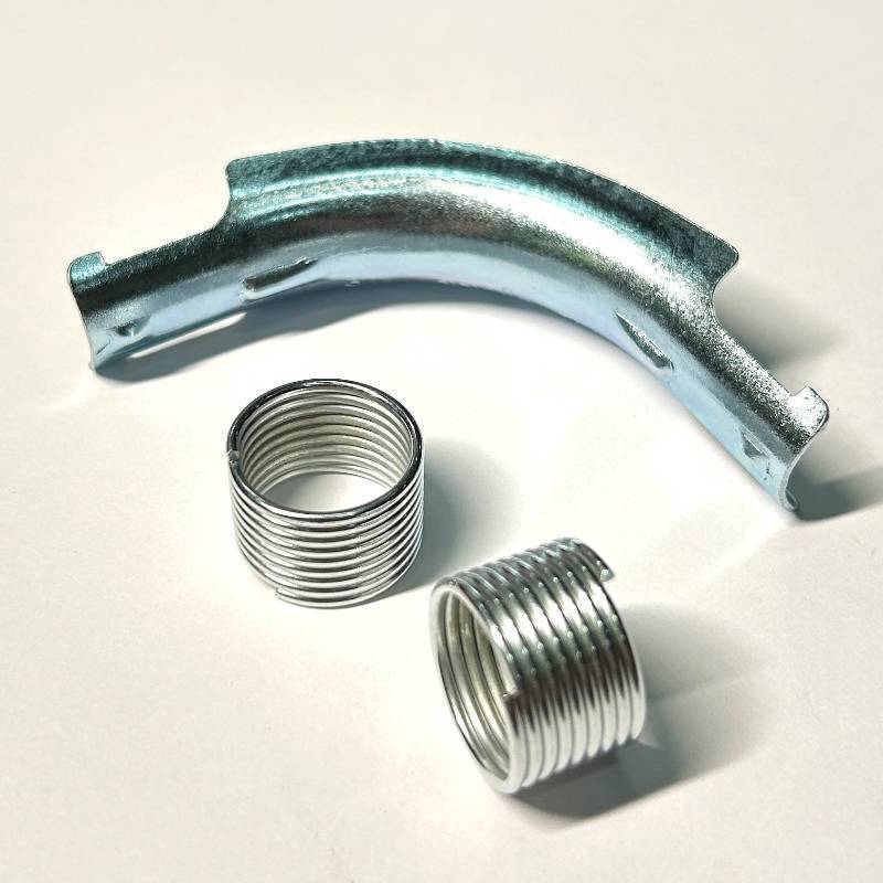 Фиксатор поворота 90° General Fittings с кольцами для труб 16 мм оцинкованная сталь 859R1600