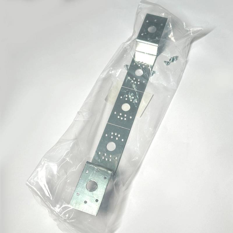 Монтажная планка Uni-Fitt для водорозеток изогнутая 861S3343