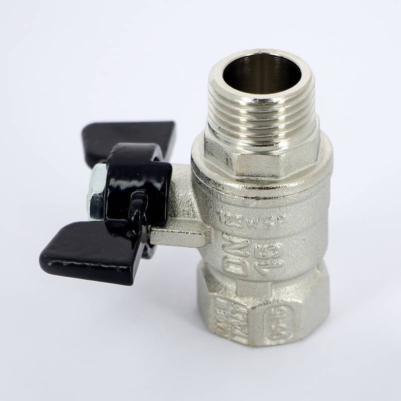 Кран шаровой Bugatti Arizona 607 НВ 1/2 бабочка 06070007