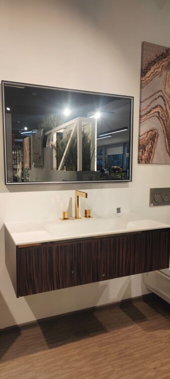 Комплект мебели Oasis Eden: тумба, столешница, зеркало с подсветкой Makassar/черный матовый