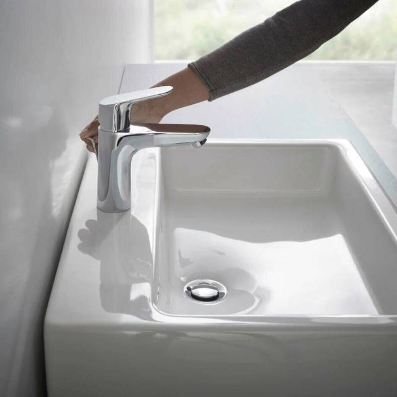 Смеситель для раковины Hansgrohe Logis 100 со сливным гарнитуром хром 71100000