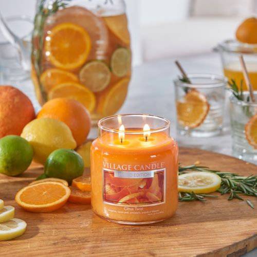 Ароматическая свеча Village Candle Цитрусовый микс 389 г 10067