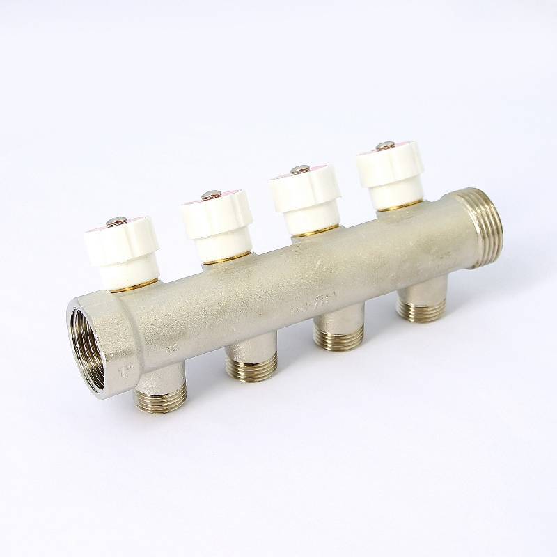 Коллектор никелированный Uni-Fitt 1 НВ 4 выхода 1/2 Н 40 мм 404N4240