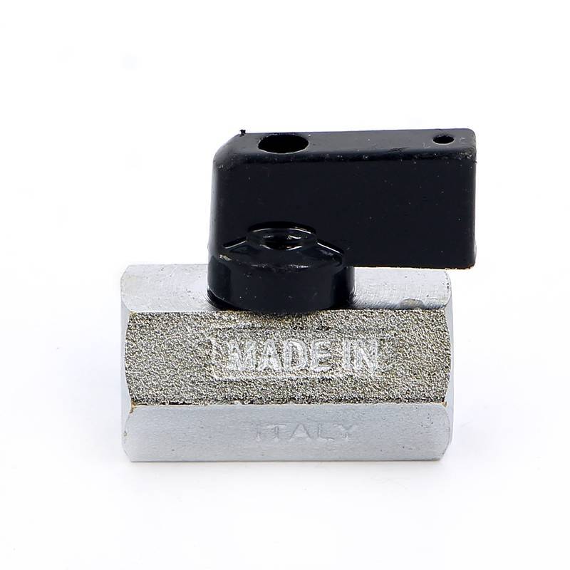 Кран шаровой мини Bugatti KANSAS ВВ флажок 3/8 08000010