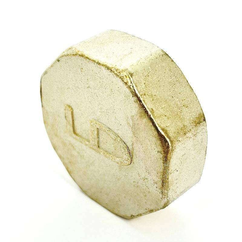 Заглушка латунная LD Pride 1 1/4 ВР никелированная 67.504.32