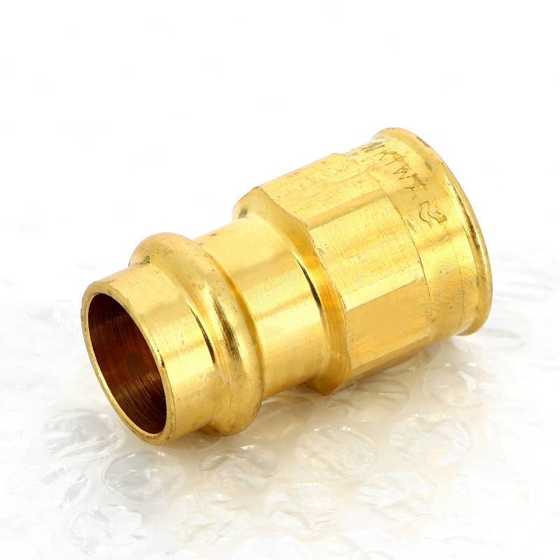 Муфта переходная IBP >B< Press 18 мм х 1/2 ВР бронза P4270G01804000