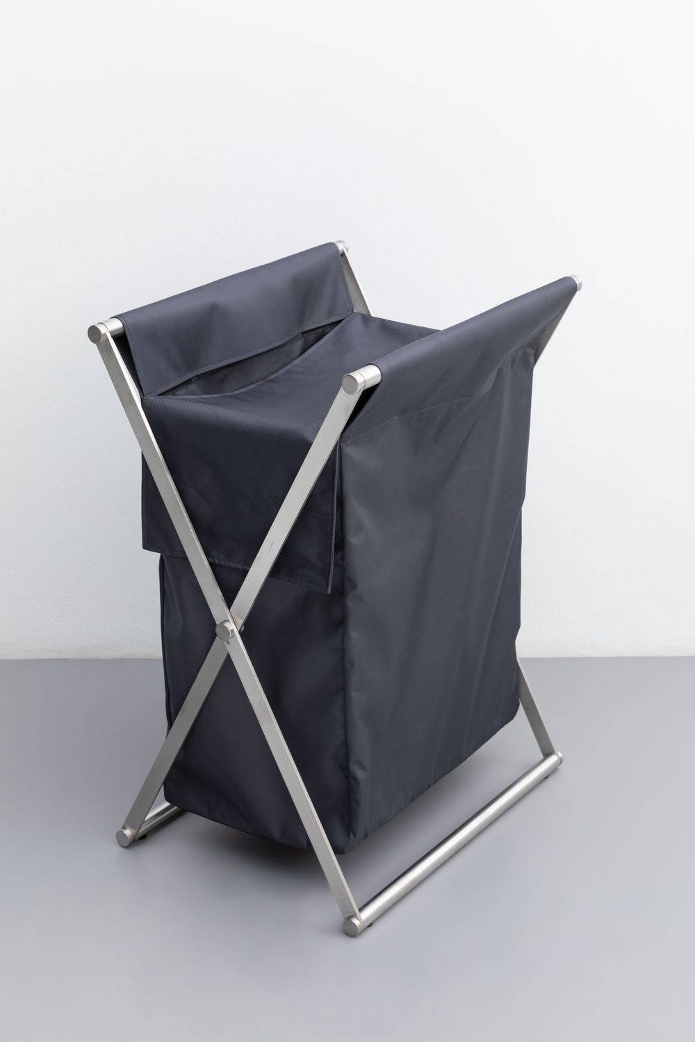 Корзина для белья Allen Brau Priority 57.2x34x86.5 см серая 00312046