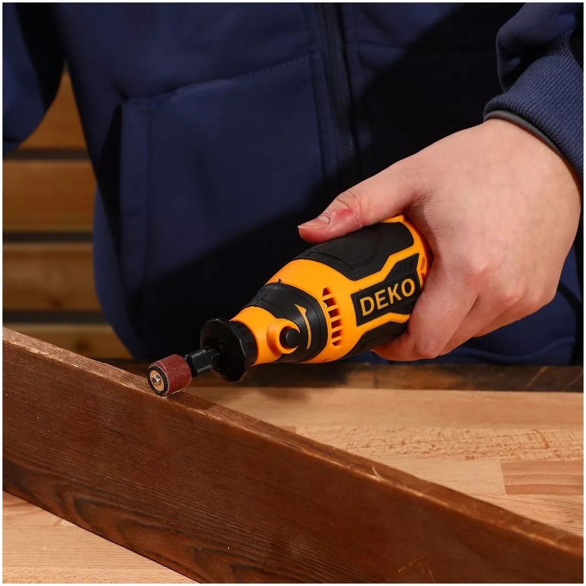 Гравер электрический DEKO DKRT200E 200 Вт кейс 43 аксессуара 063-4114