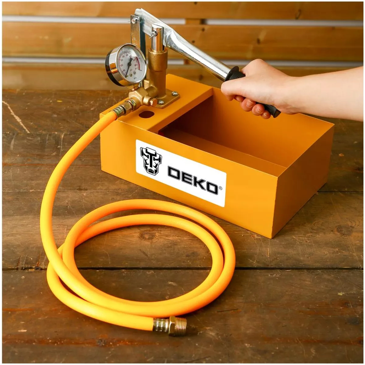 Опрессовщик ручной DEKO HTP01 5 л 60 бар HTP01