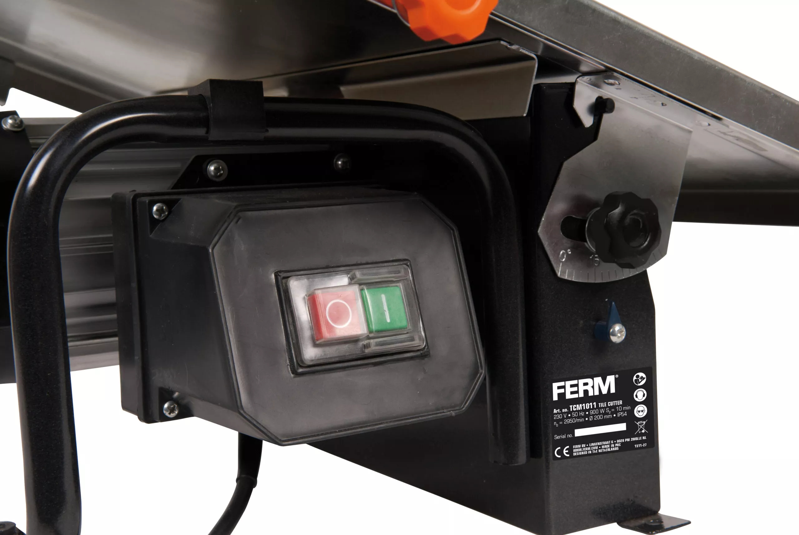 Плиткорез электрический FERM TCM1011