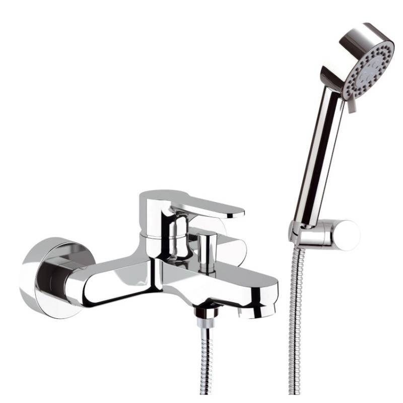 Смеситель для ванны Remer Winner с душевым набором хром W02