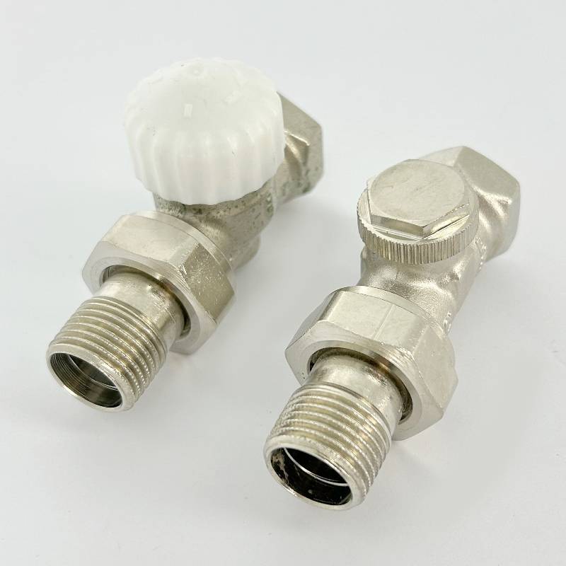 Комплект радиаторный прямой термостатический Duichi 1/2 НВ 192KIT22