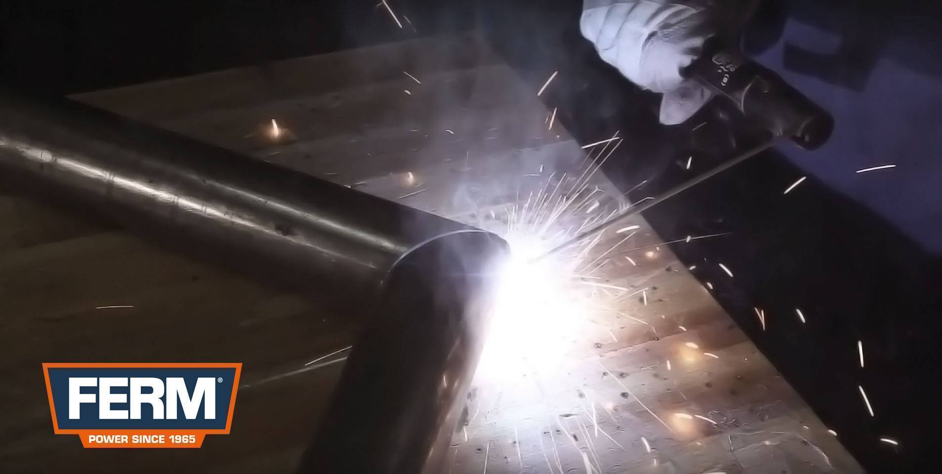 Сварочный аппарат FERM WEM 100 А WEM