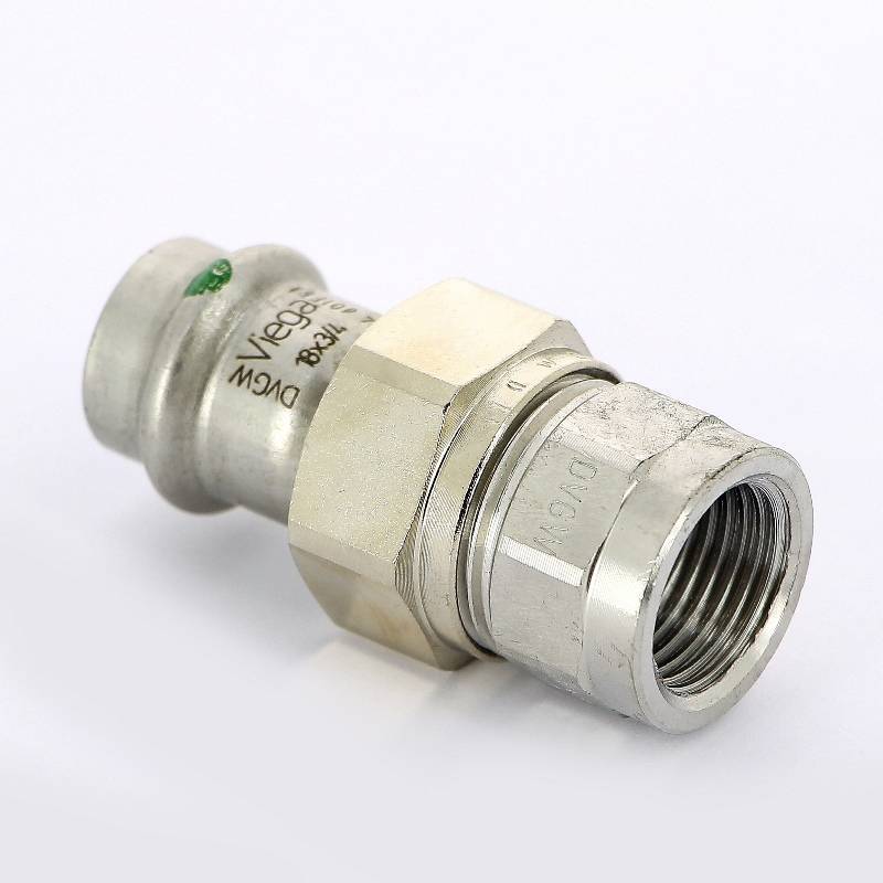 Муфта разъемная Viega Sanpress Inox 18х1/2 пресс-В с плоским уплотнением 437473