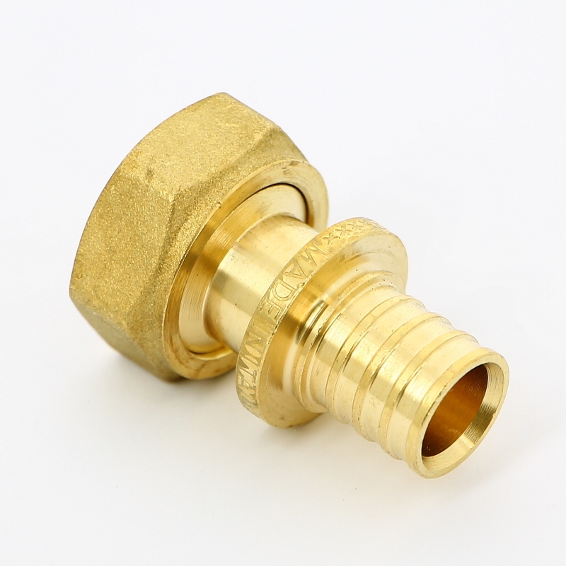 Муфта аксиальная-В 20 x 3/4ЕК с накидной гайкой