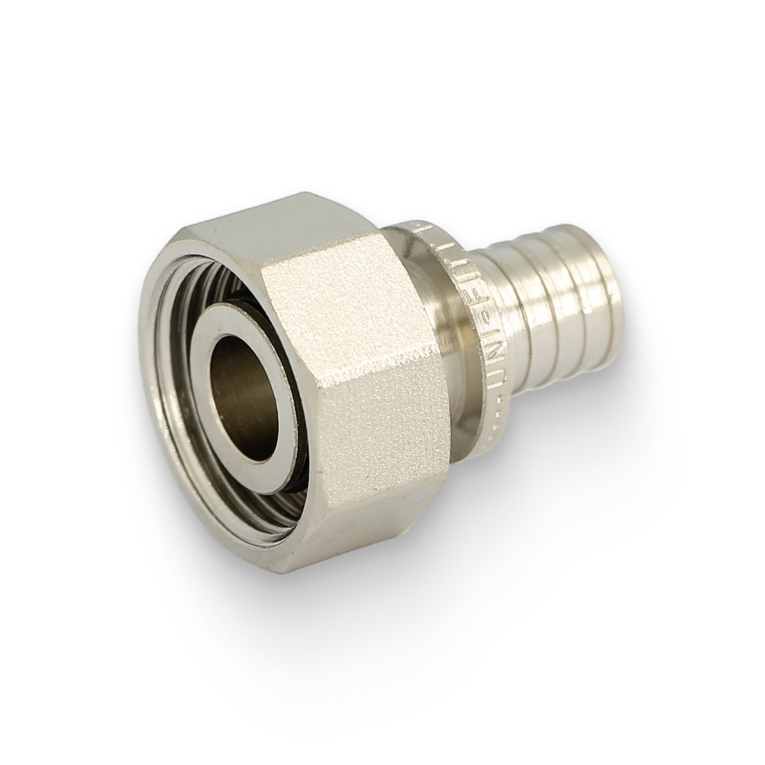 Муфта с накидной гайкой 16 x 3/4 ЕК х 2.0 с гильзой