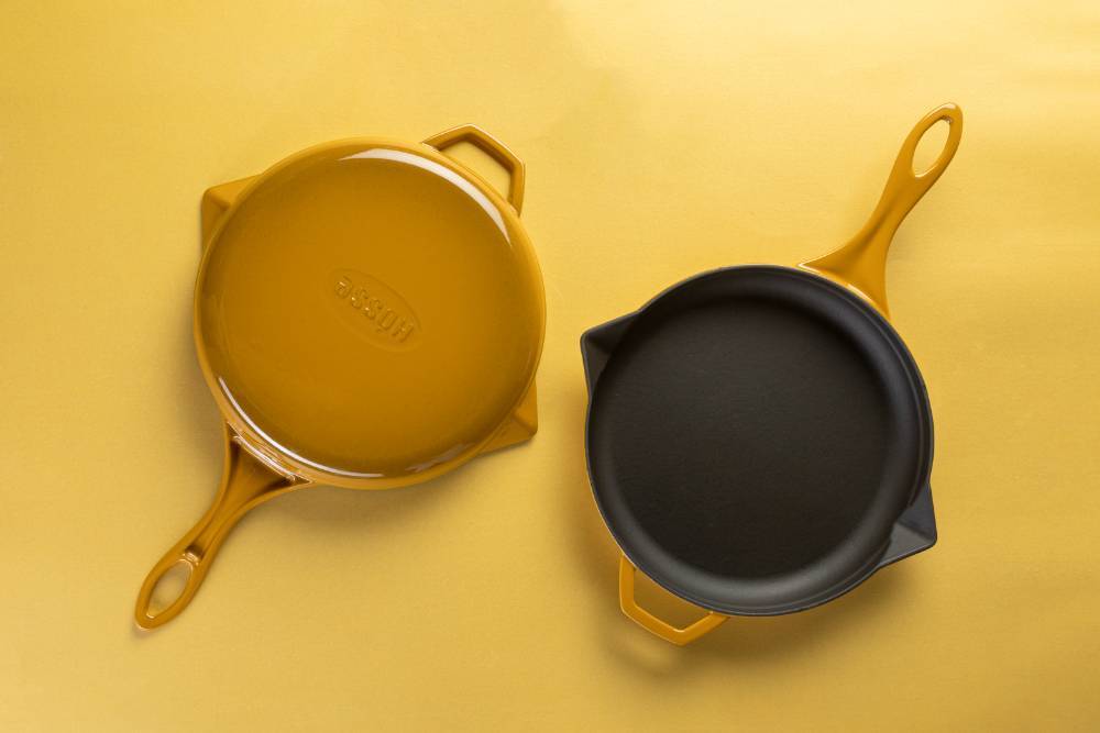 Сковорода чугунная Hosseven HS Y KTV 28 YELLOW 28 см А722528