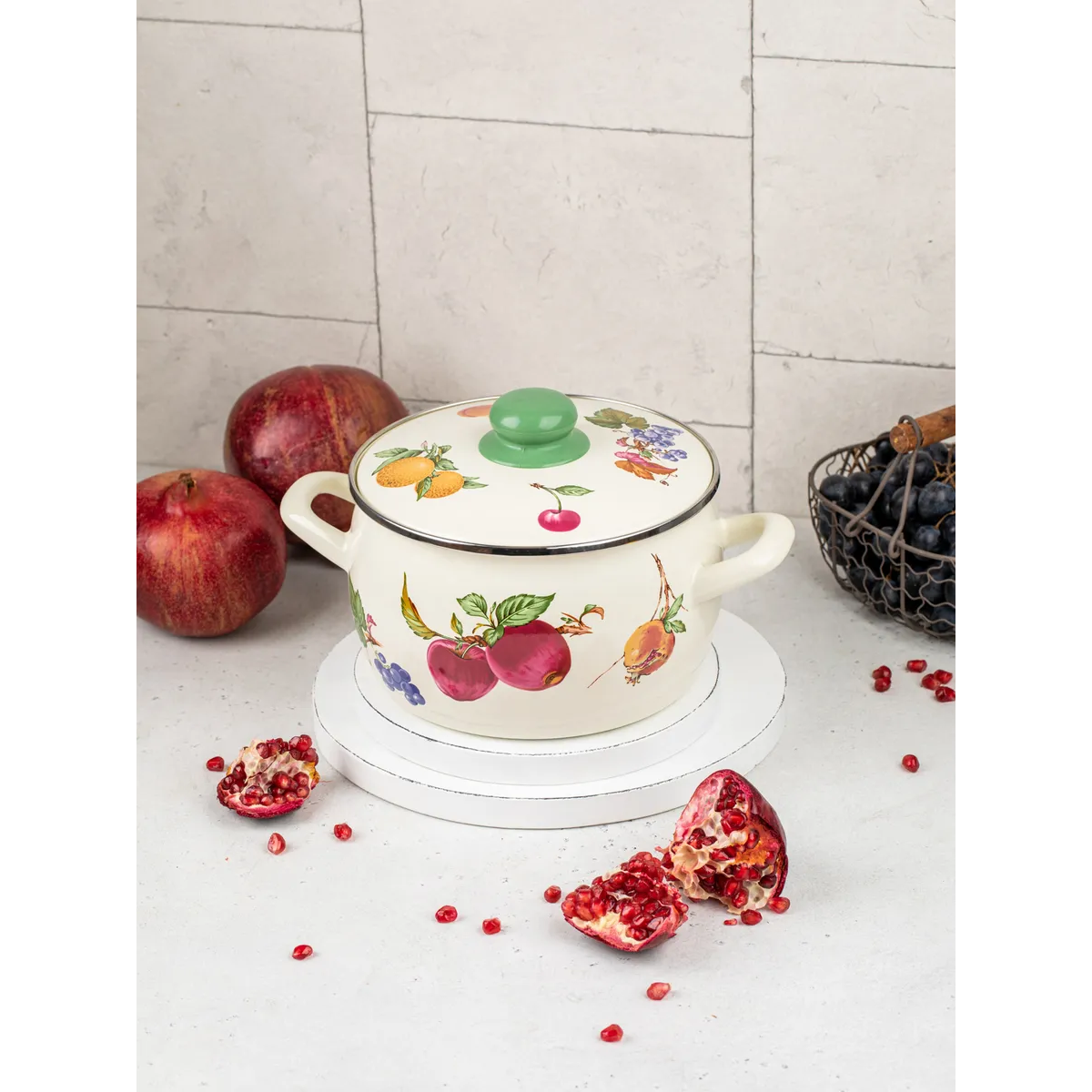 Кастрюля эмалированная Metrot Фрукты 7.5 л 7361