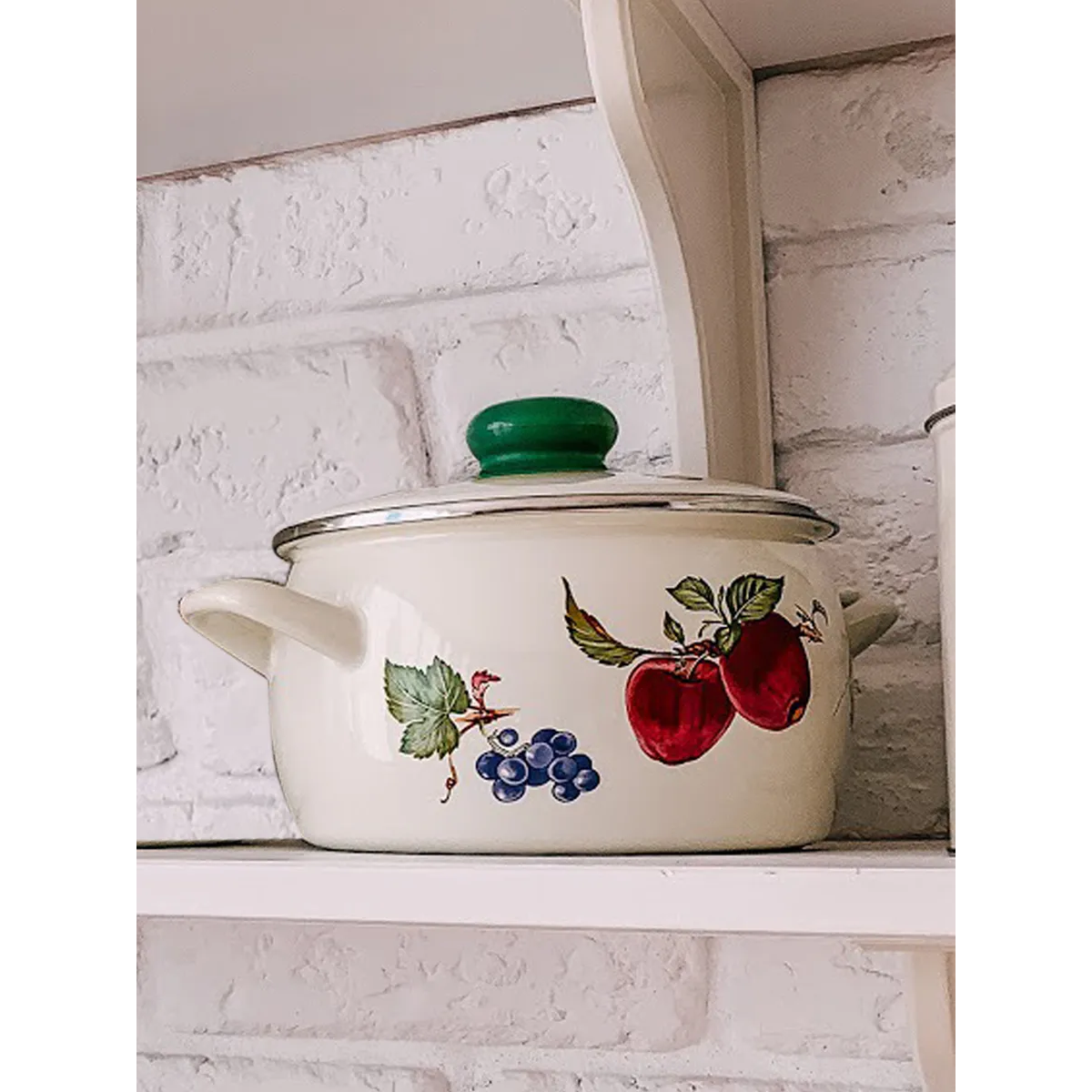 Кастрюля эмалированная Metrot Фрукты 7.5 л 7361