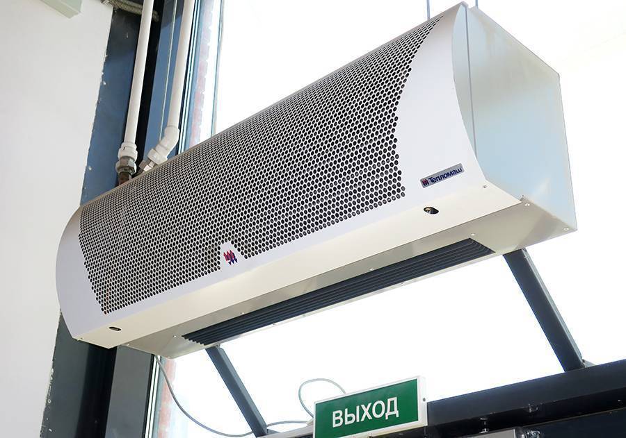 Тепловая завеса водяная Тепломаш КЭВ-28ПW 986