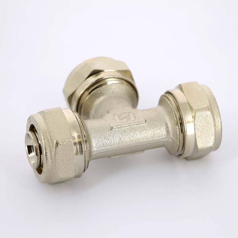 Тройник обжимной никелированный Uni-Fitt 20х20х20 мм 666N7770