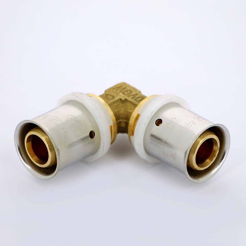 Угол пресс Uni-Fitt 20 мм 703G7700