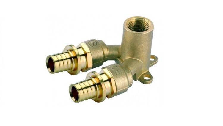 Угольник настенный двойной проточный REHAU Monolit 20-Rp 1/2 ВР латунь EFA252012WBD