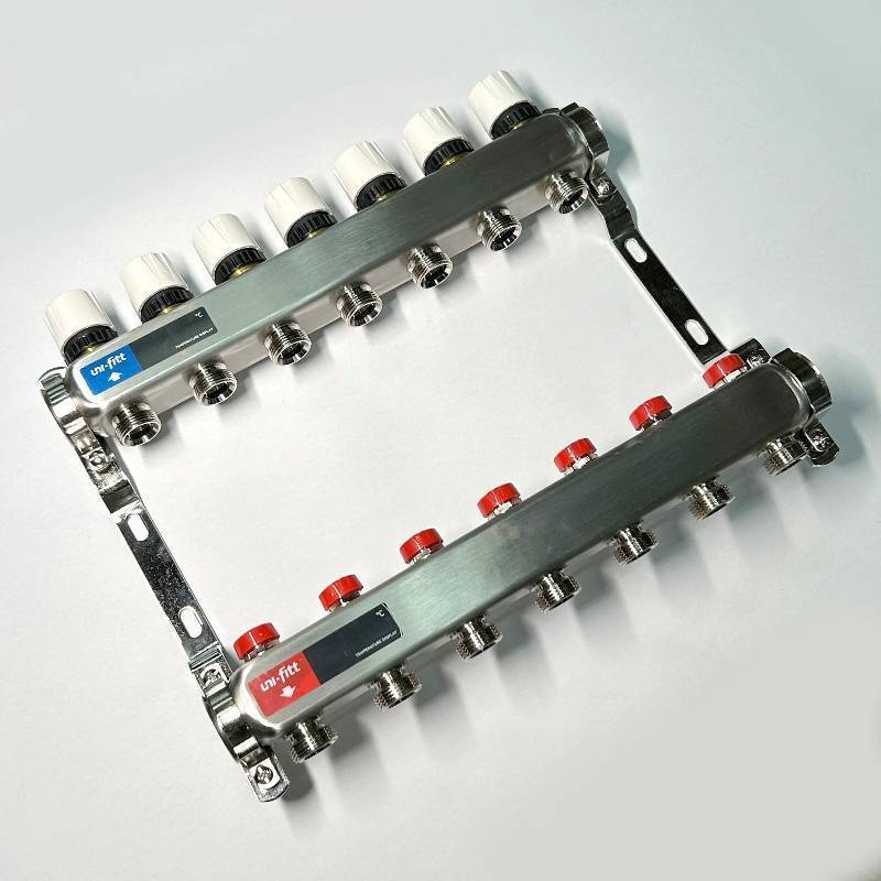 Коллекторная группа WATTS HKV-T 1 x 7 выходов 3/4 EK из нержавеющей стали 451W4307